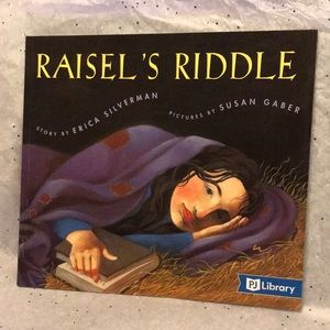 COPY - 🎉2/15.00🎉 Raisel’s Riddle, like new gift giving condition book, PJ Libra…